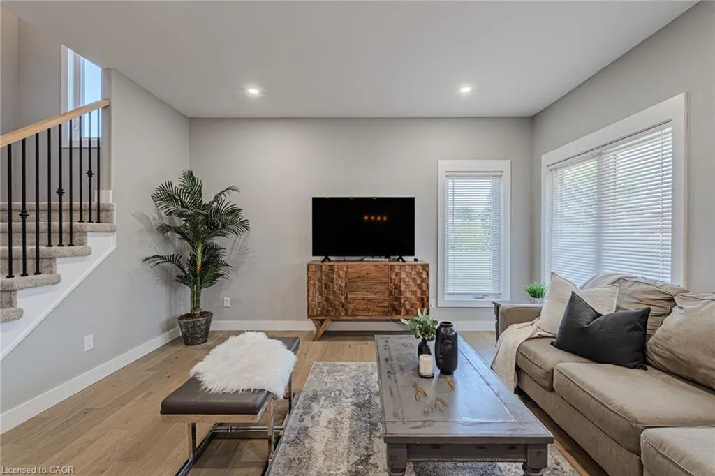 7B Yeager Avenue