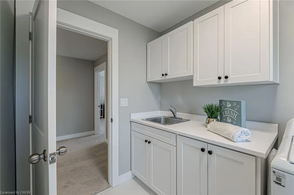 7B Yeager Avenue