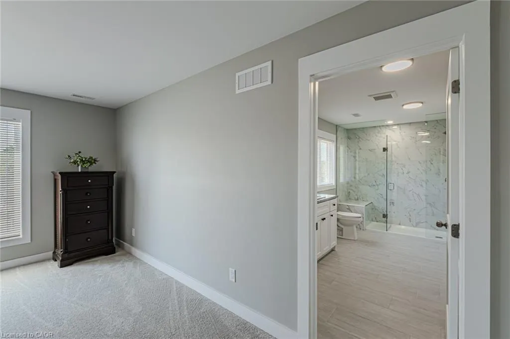 7B Yeager Avenue