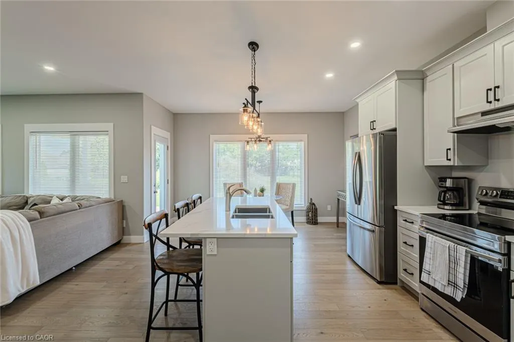 7B Yeager Avenue