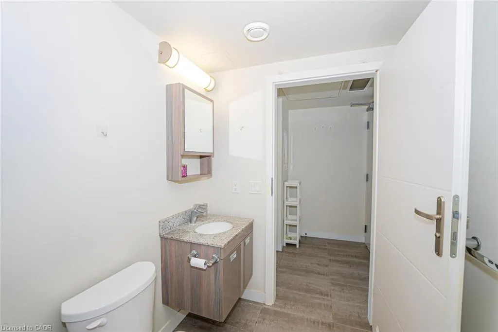 257 Hemlock Street, #405