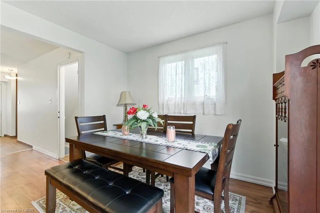 387 Franklin Road