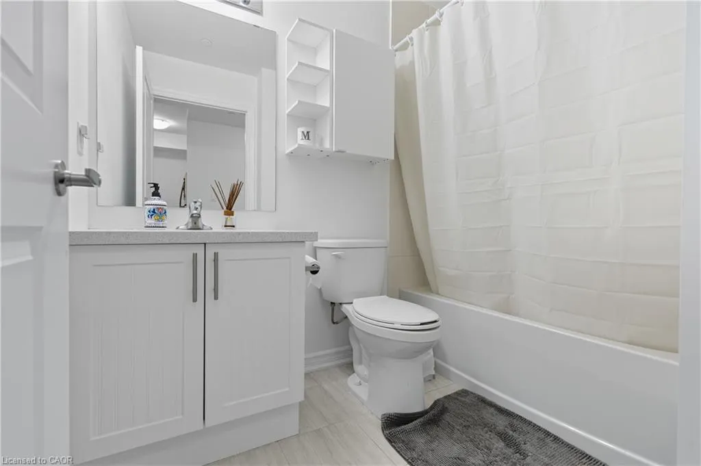 125 Shoreview Place, #323