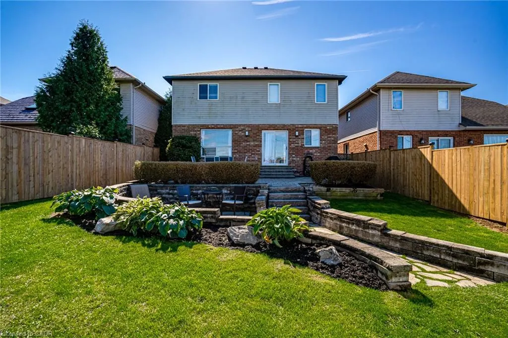 44 Grassyplain Drive