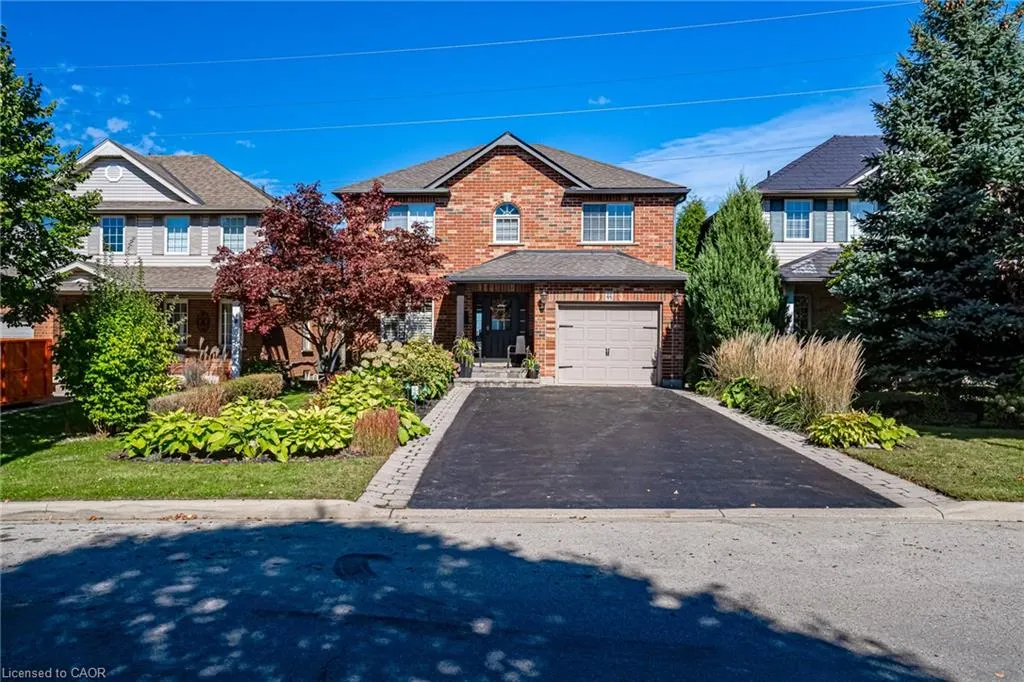 44 Grassyplain Drive