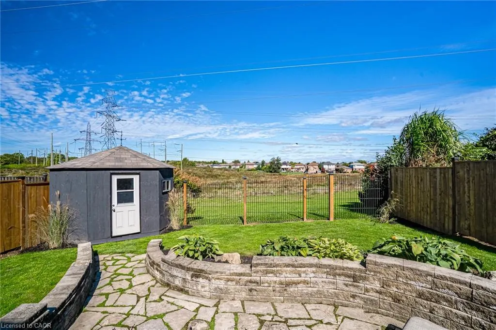 44 Grassyplain Drive