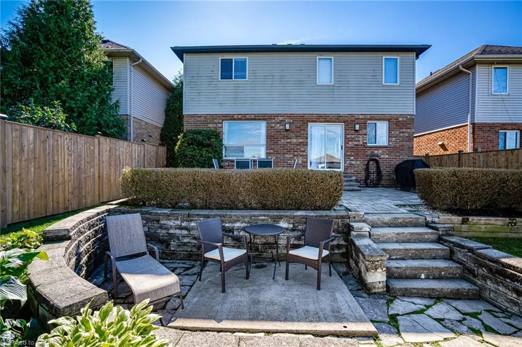 44 Grassyplain Drive