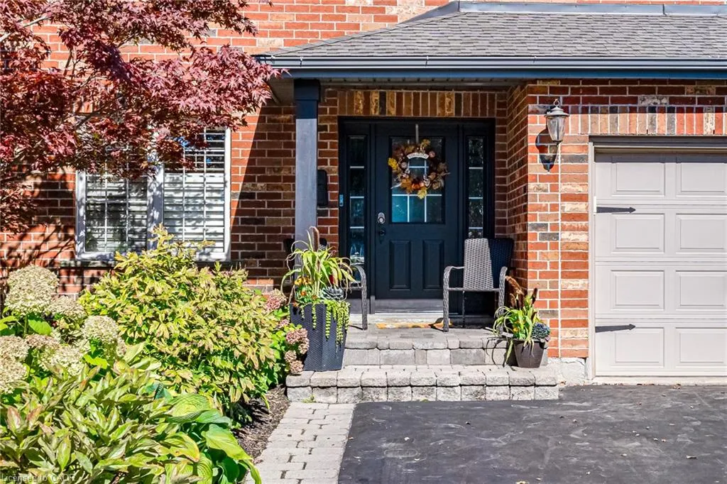 44 Grassyplain Drive