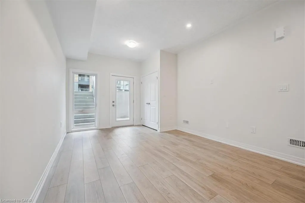 125 Reverie Way