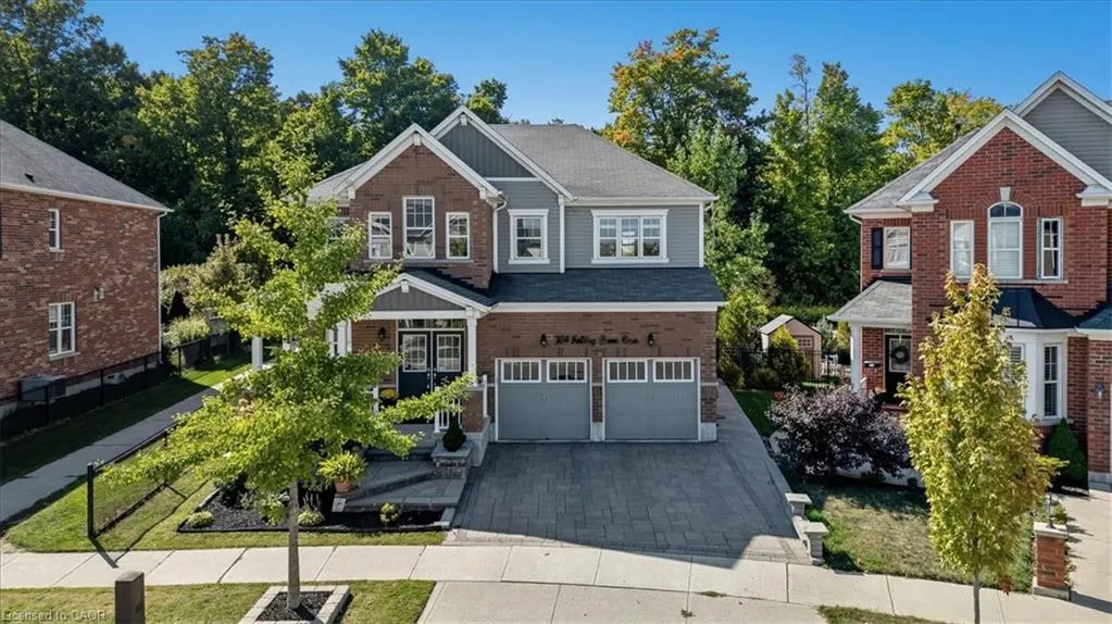 304 Falling Green Crescent