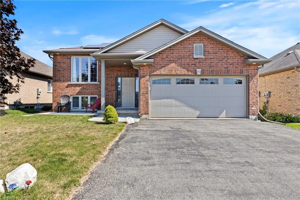 92 White Water Drive