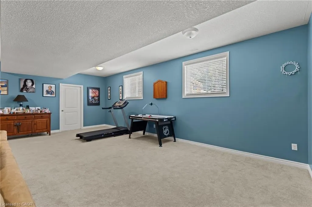 92 White Water Drive