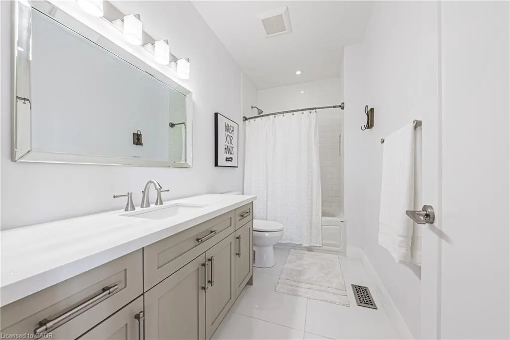 2855 Haldimand 9 Road