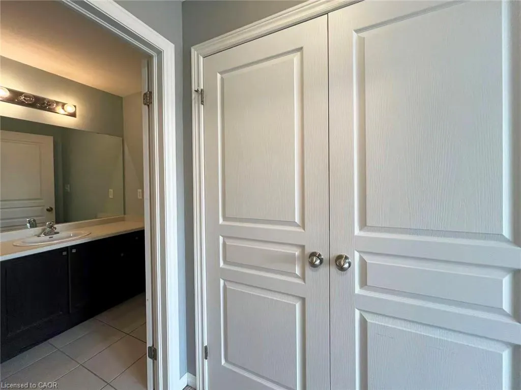 370 Stonehenge Drive, #12