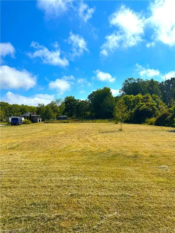 295 Park Road S