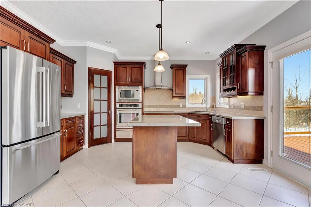 510 Forest Gate Crescent