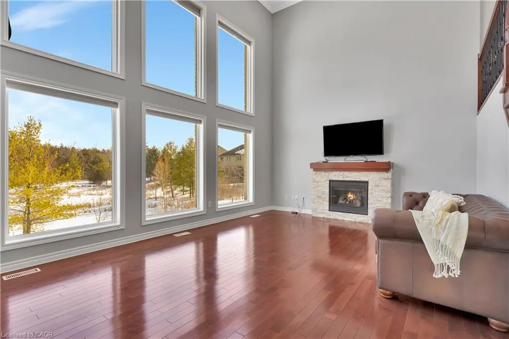510 Forest Gate Crescent