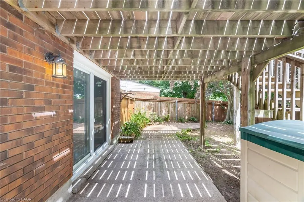 20 Roseneath Crescent