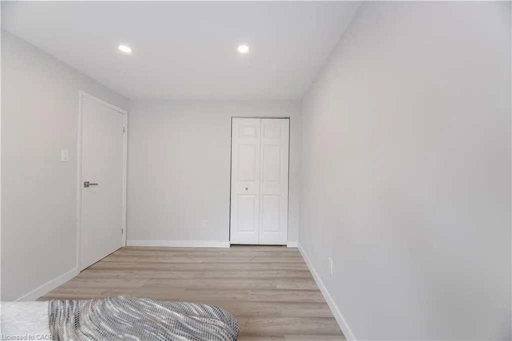 20 Roseneath Crescent
