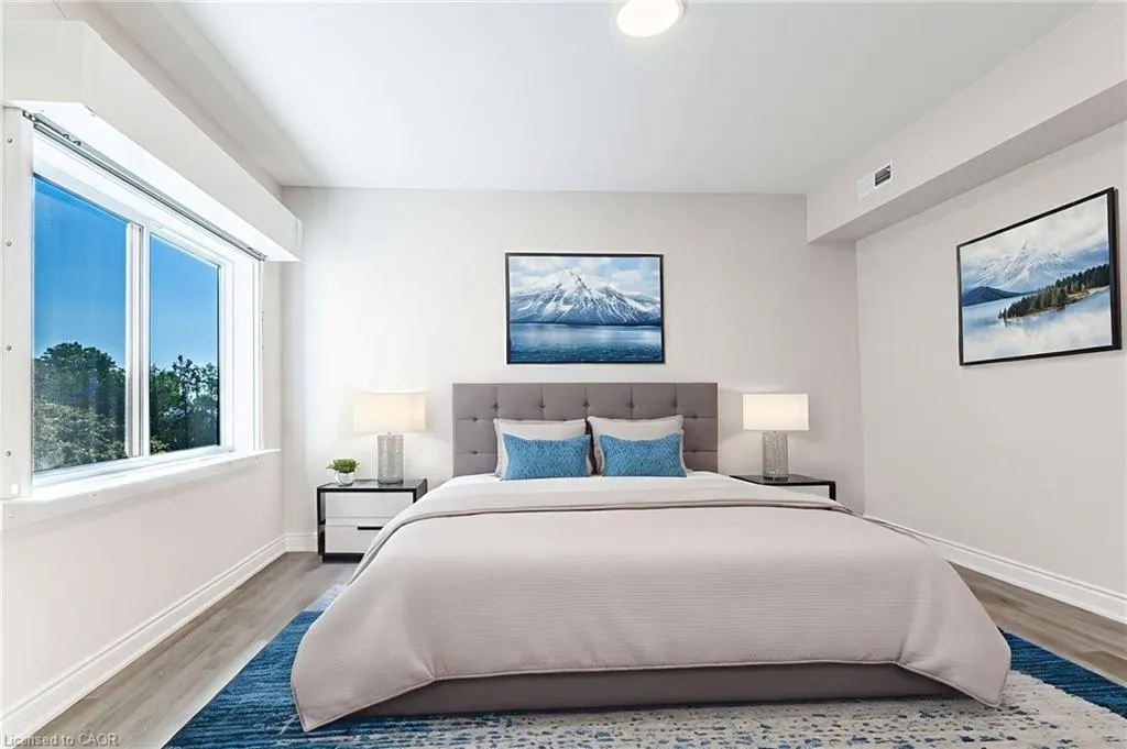 261 King Street E, #301