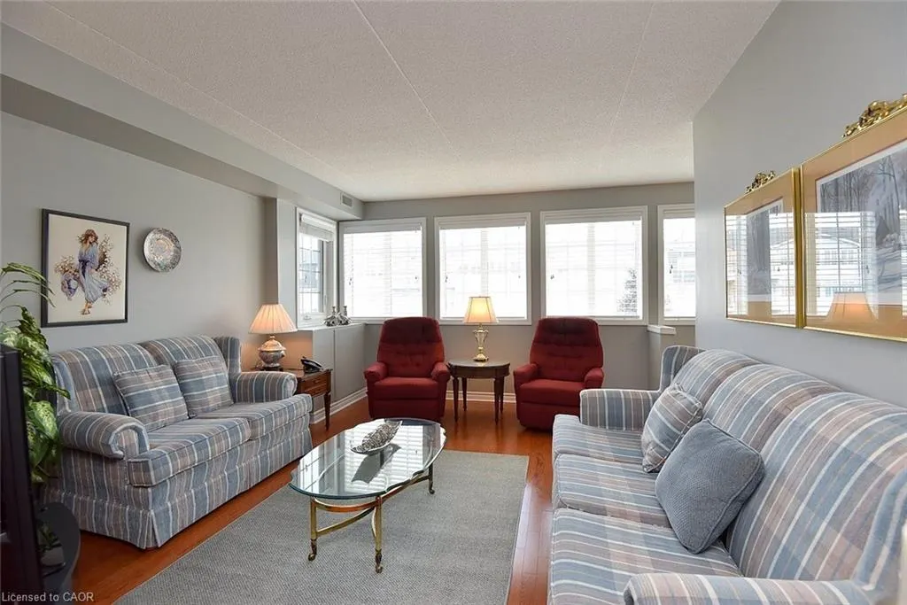 600 Silverbirch Boulevard, #205