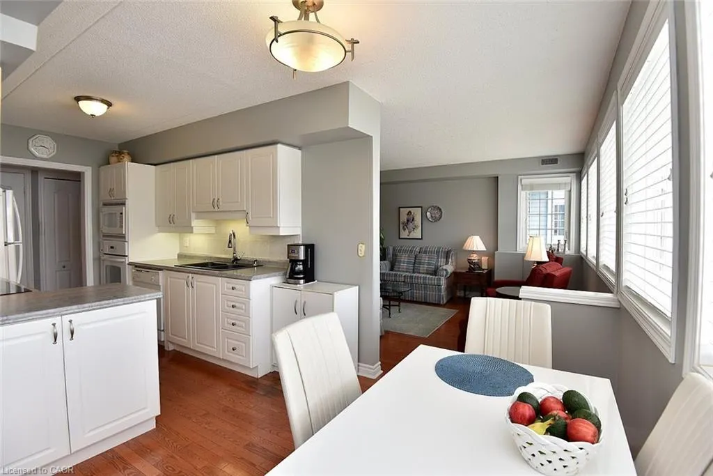 600 Silverbirch Boulevard, #205