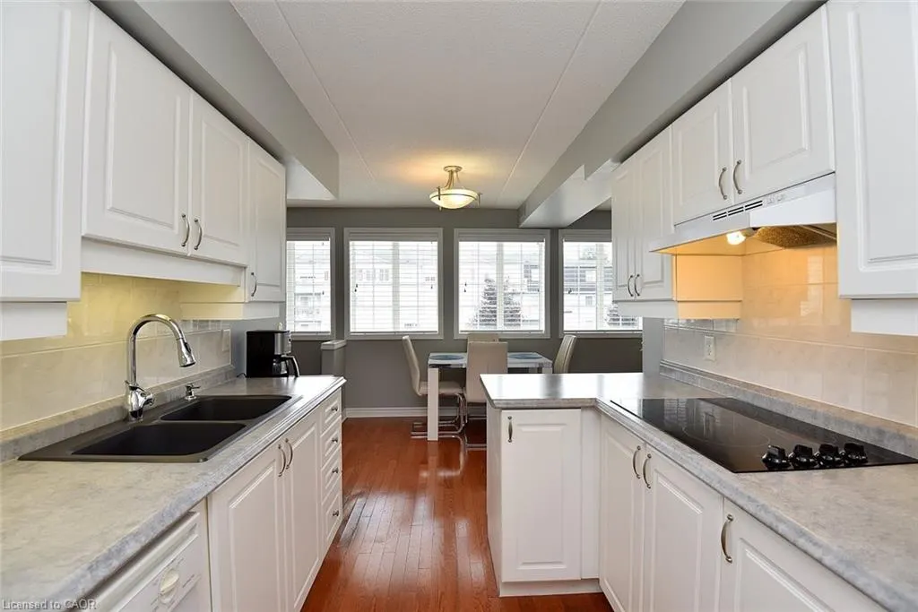 600 Silverbirch Boulevard, #205
