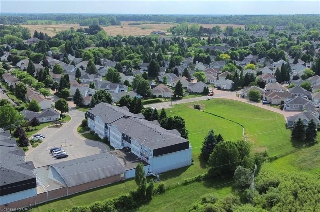600 Silverbirch Boulevard, #205