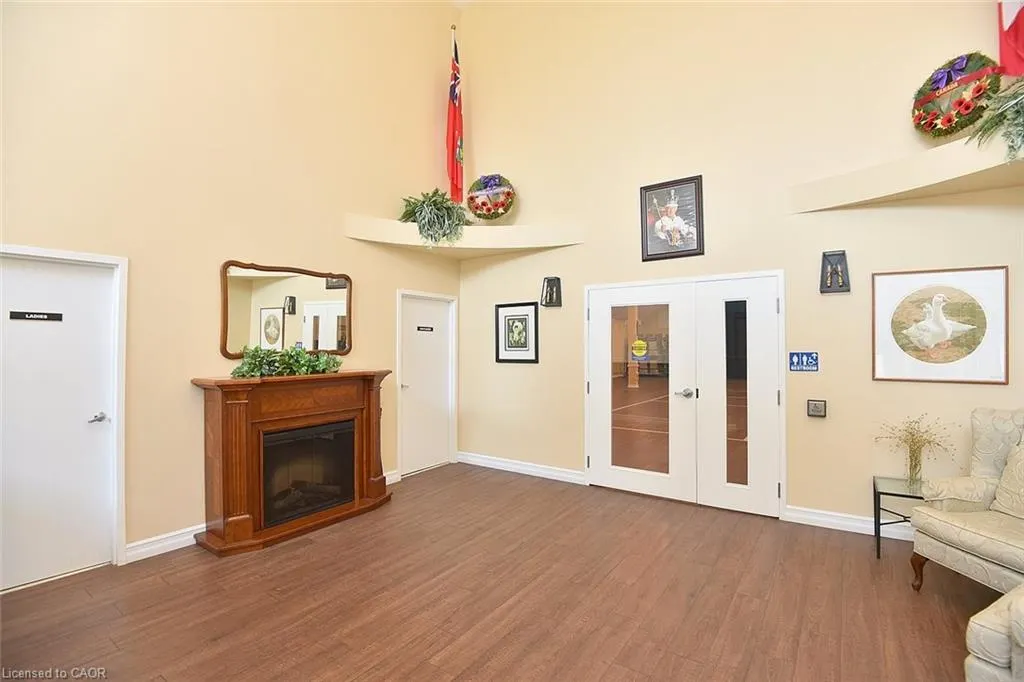 600 Silverbirch Boulevard, #205