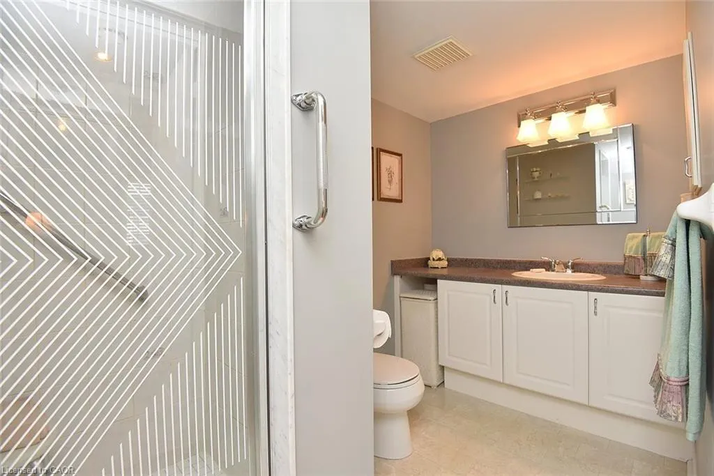 600 Silverbirch Boulevard, #205
