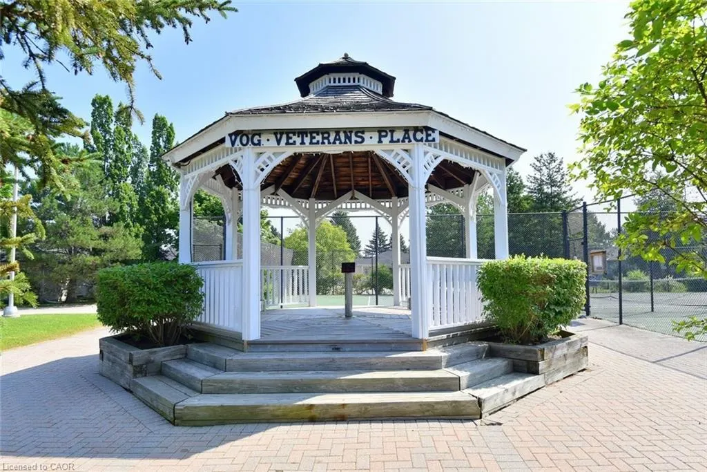 600 Silverbirch Boulevard, #205