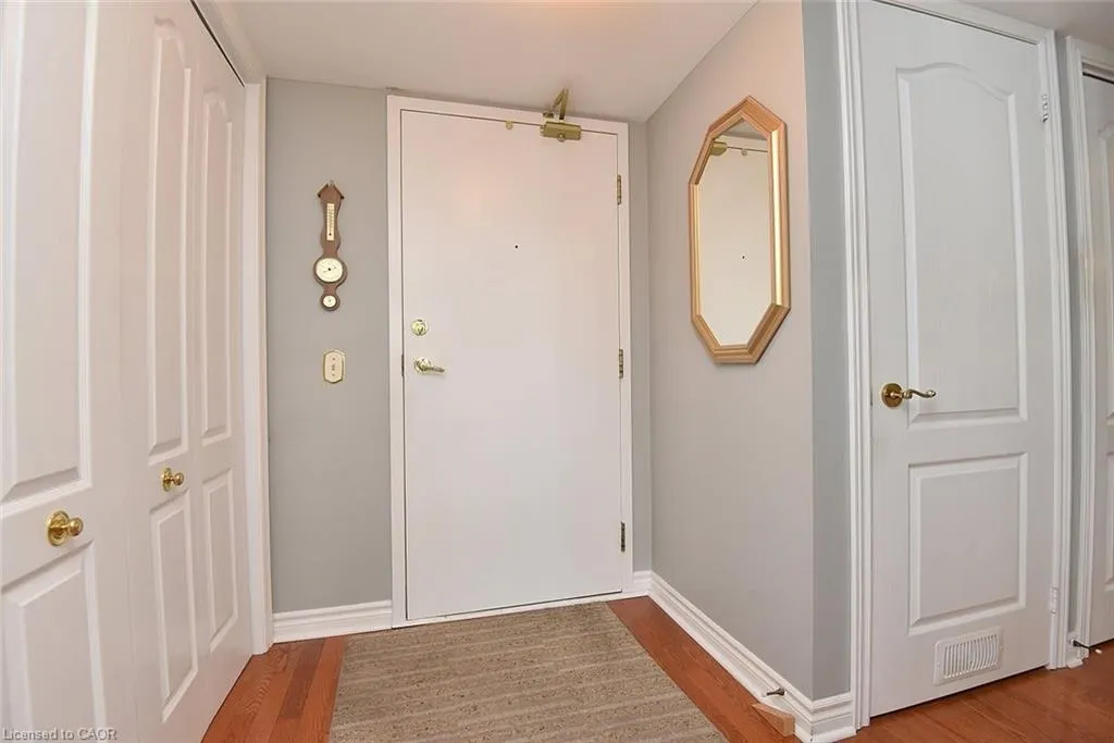 600 Silverbirch Boulevard, #205