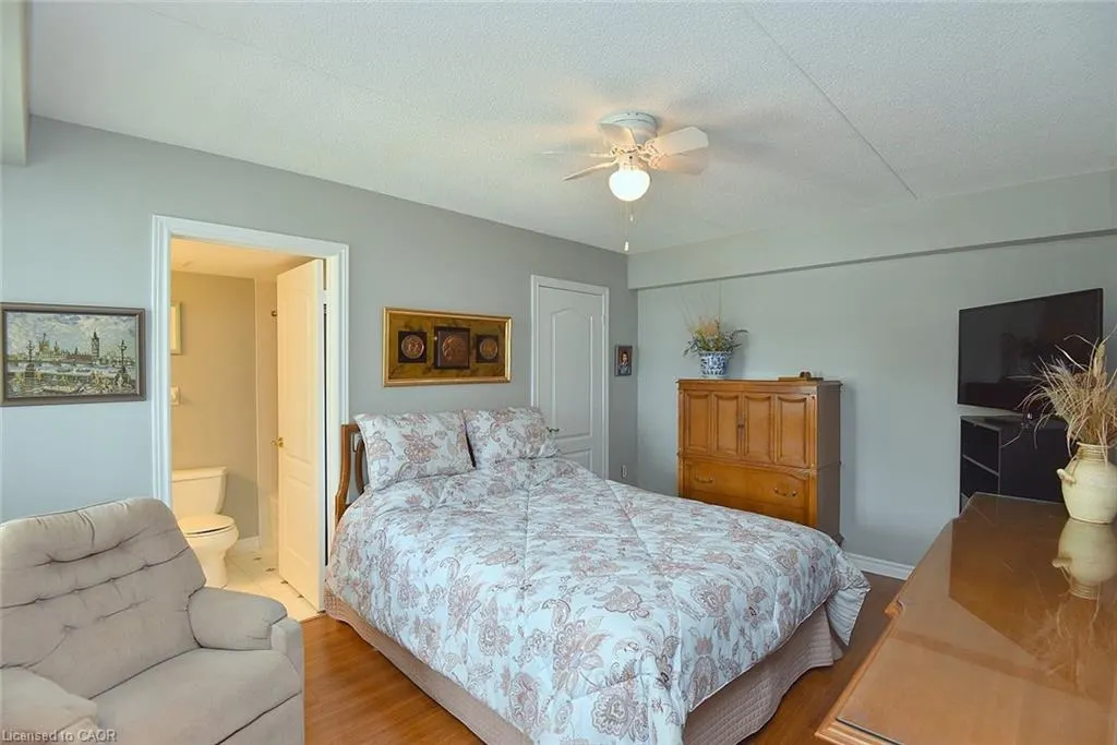 600 Silverbirch Boulevard, #205
