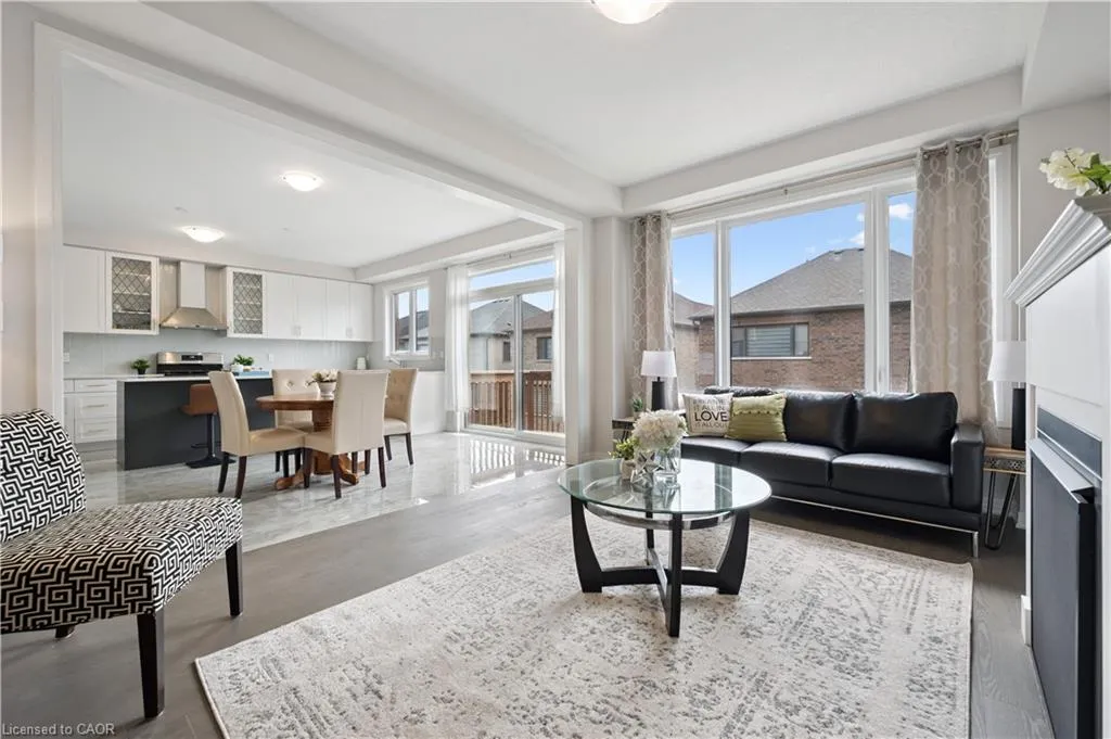 445 Robert Woolner Street