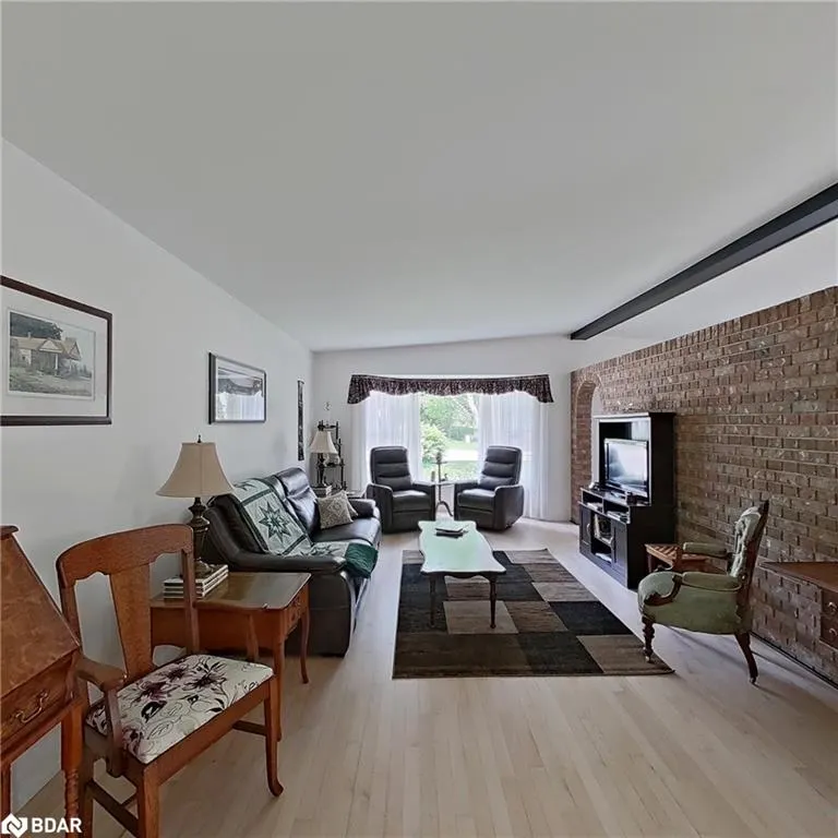 4 Maypark Drive