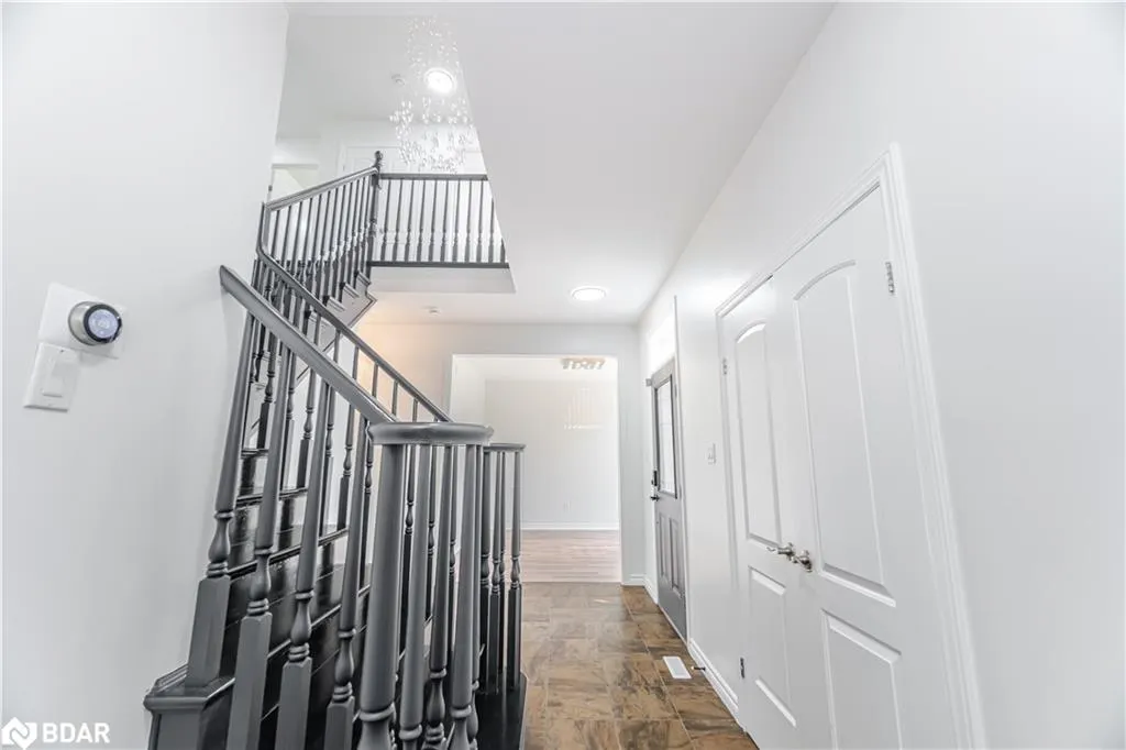224 Skyline Avenue