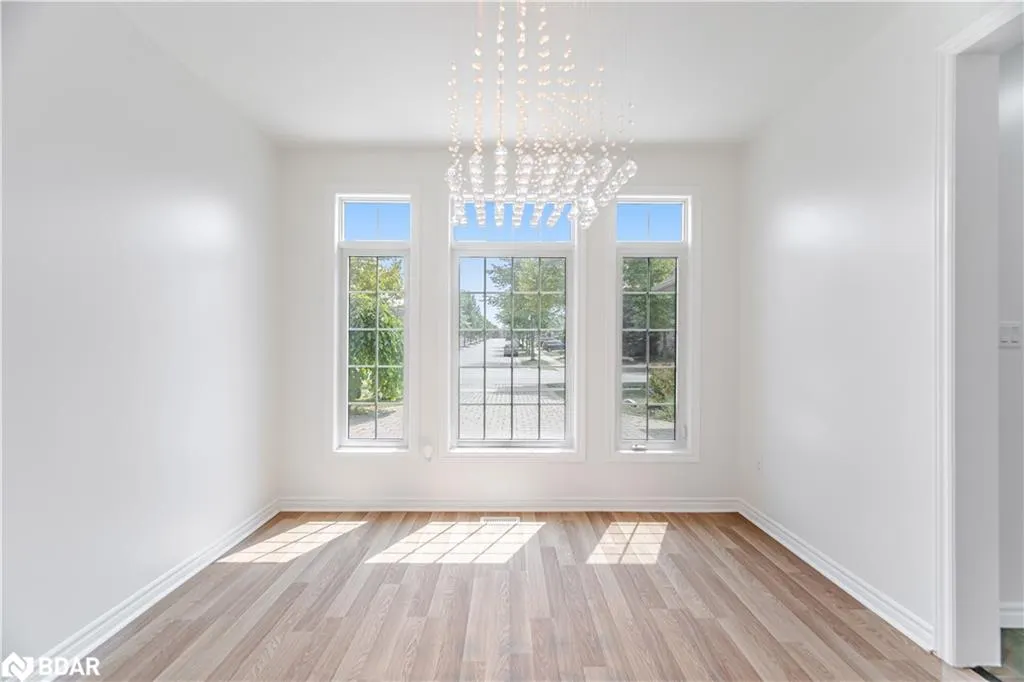 224 Skyline Avenue