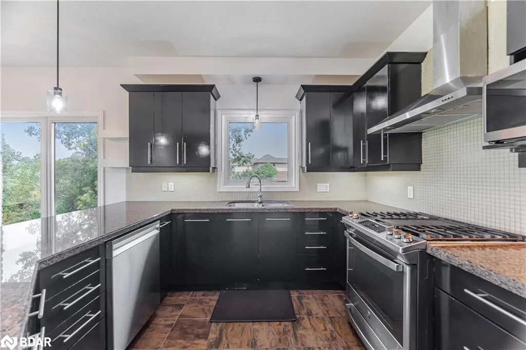 224 Skyline Avenue