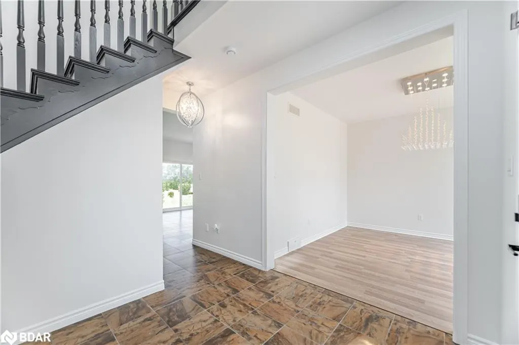 224 Skyline Avenue