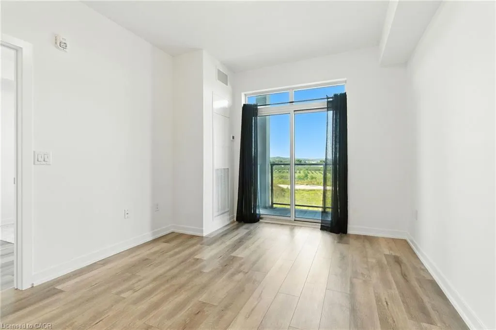 5055 Greenlane Road, #405