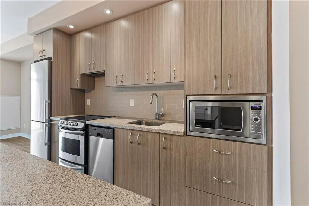 457 Plains Road E, #322