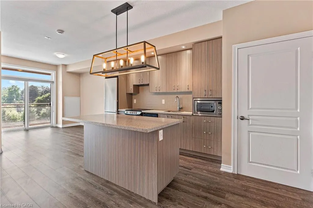 457 Plains Road E, #322
