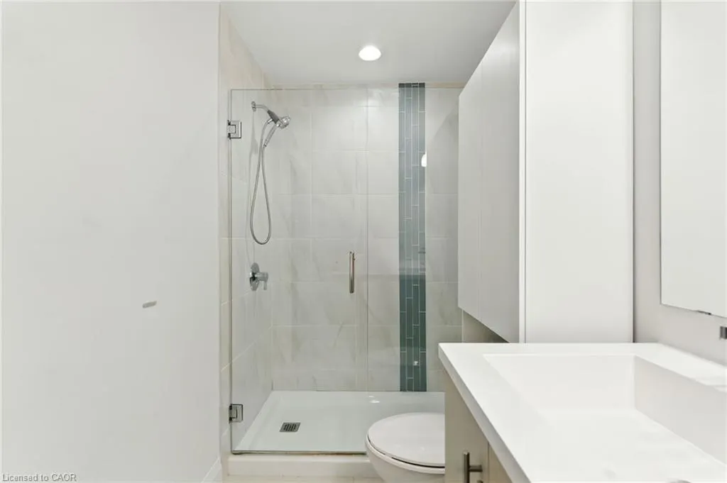 1 Redfern Avenue, #304