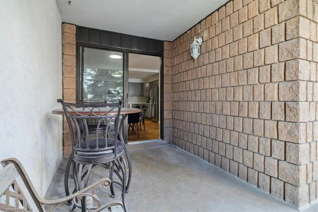 165 Bold Street, #304
