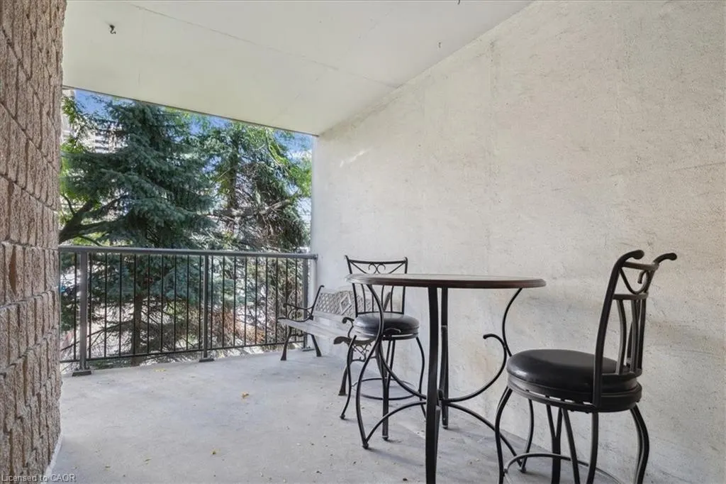 165 Bold Street, #304