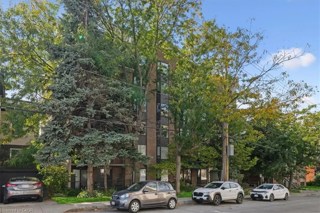 165 Bold Street, #304