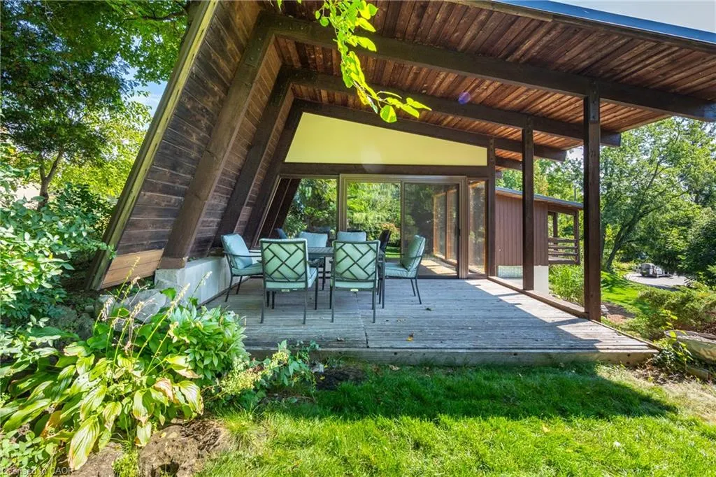 121 Grand Hill Drive