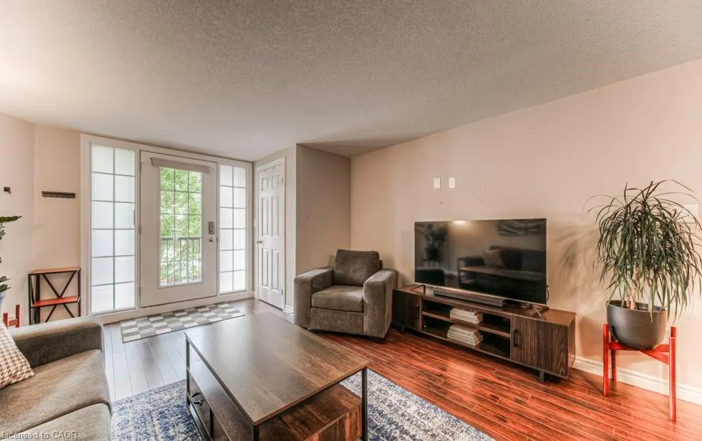 240 Rachel Crescent, #F