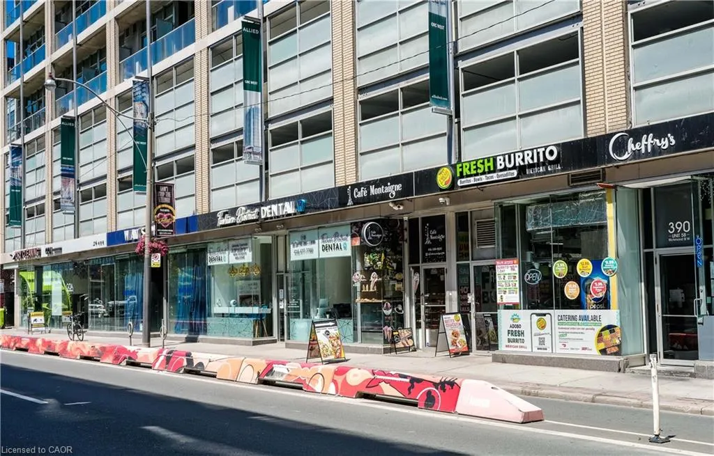 388 Richmond Street W, #923