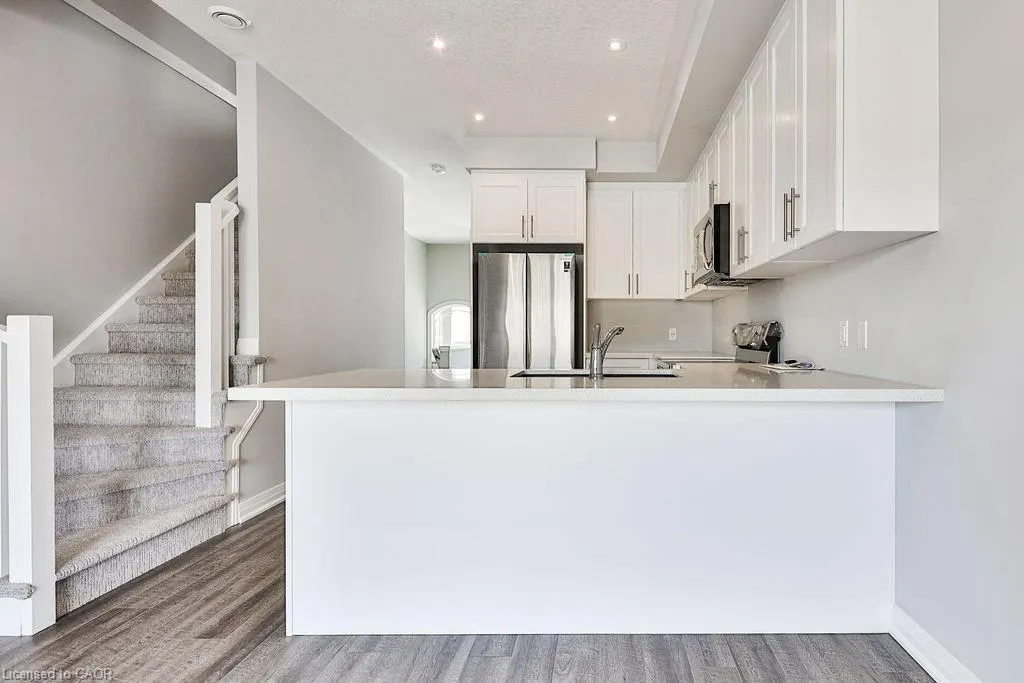 53 Aquarius Crescent
